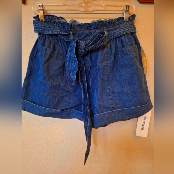 CLEOBELLA Joplin Belted shorts Ruffle Waist Chambray Womens Size S - Picture 1 of 7